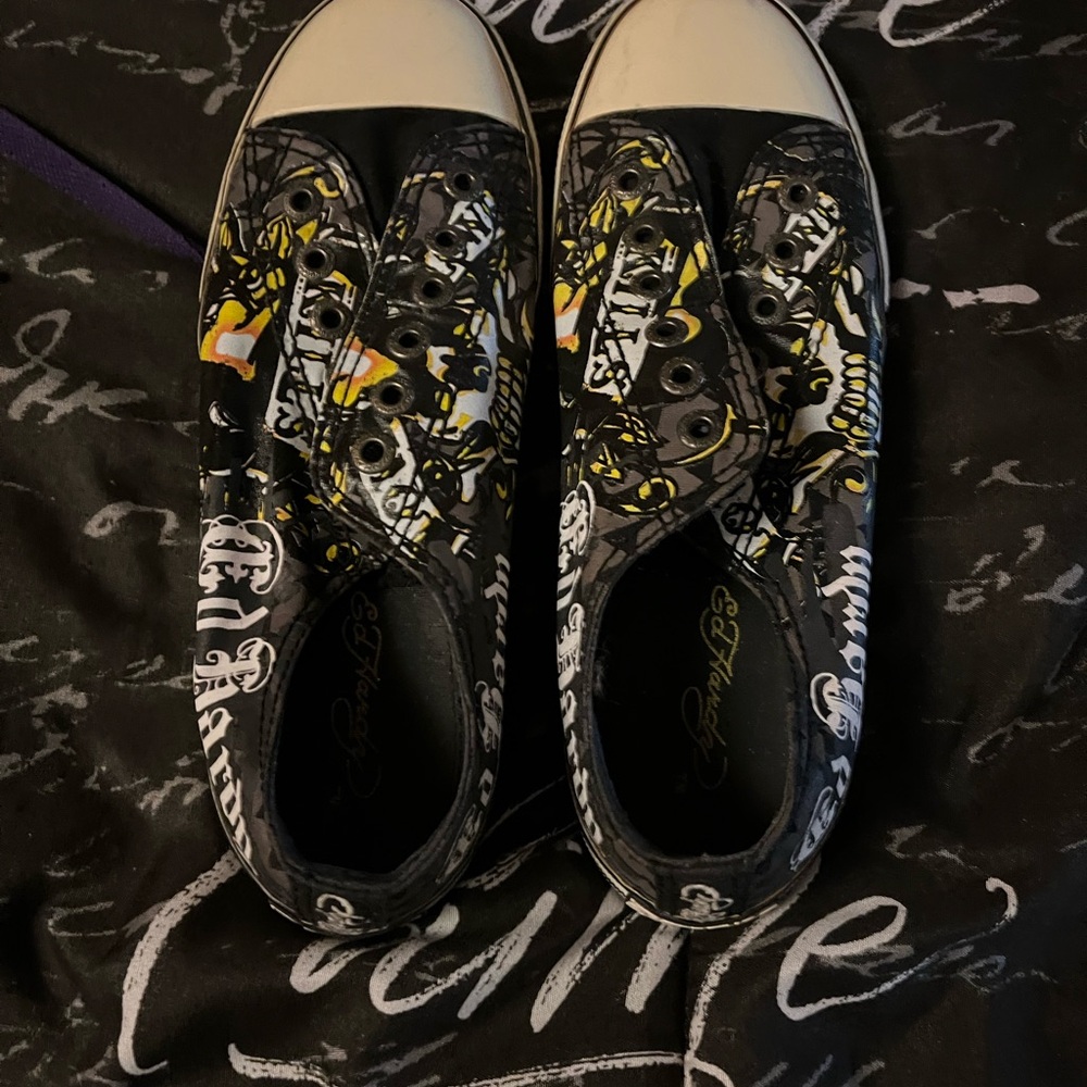 Ed Hardy laceless tennis shoes